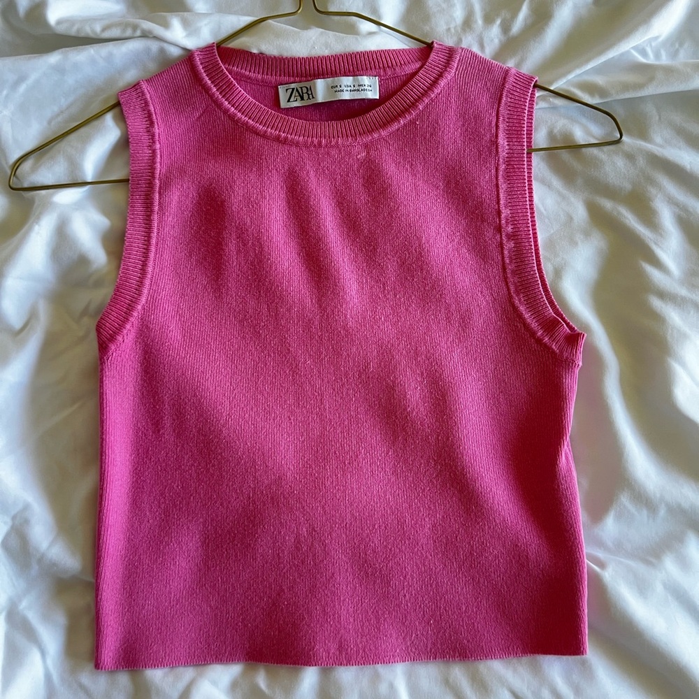 Barbie pink Zara cropped tank